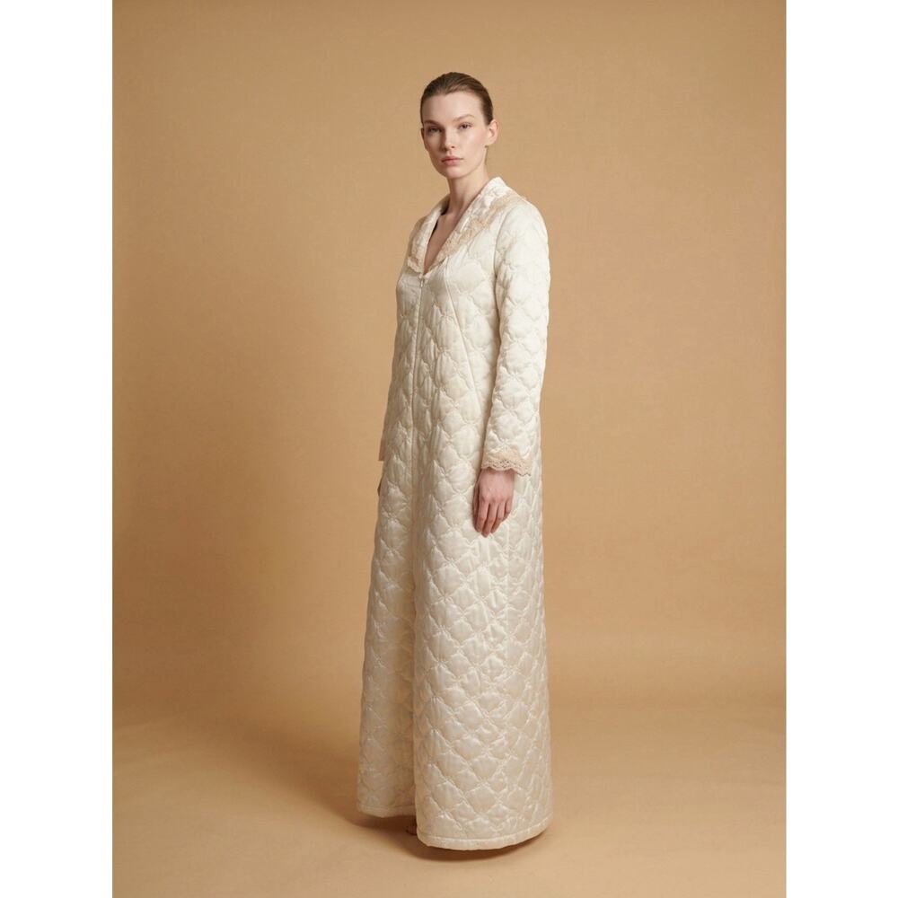 VTG 60s Kayser Ivory LaceTrim Robe Nightgown Quilted HouseCoat VictorianCore SzM - Picture 3 of 13